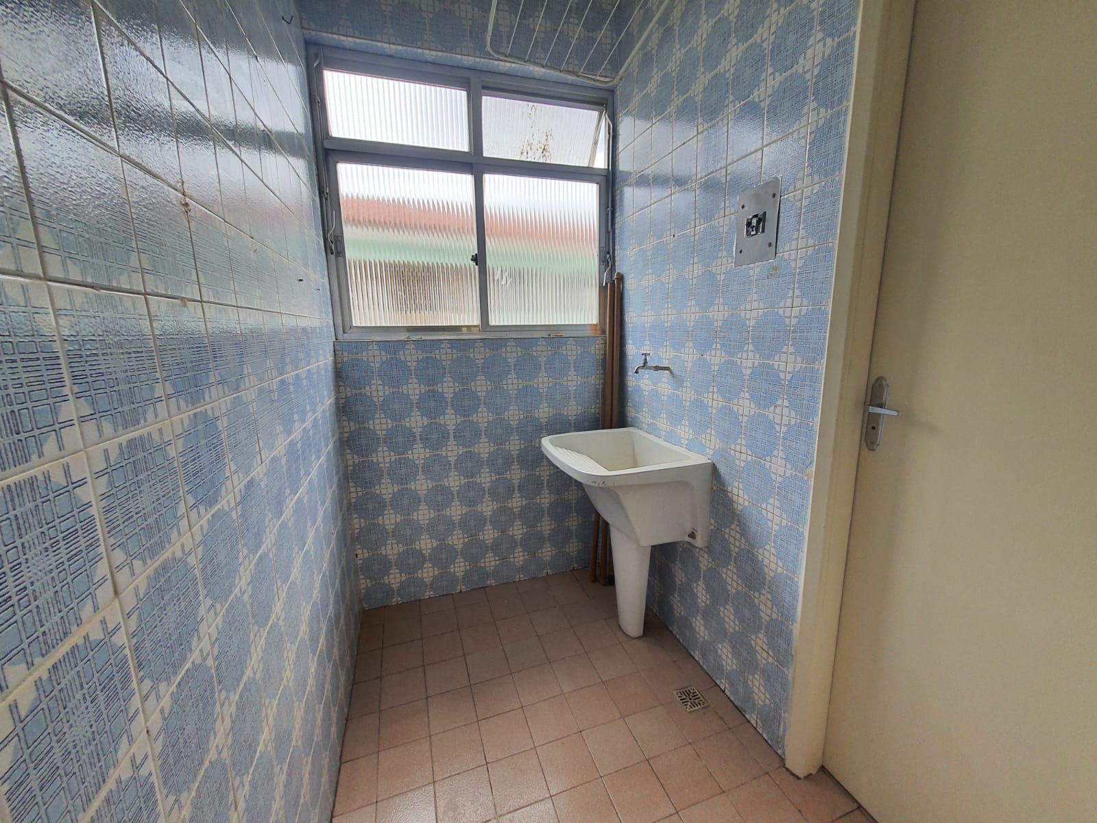 Apartamento 1 quarto – Rua Pinheiro Freire 37