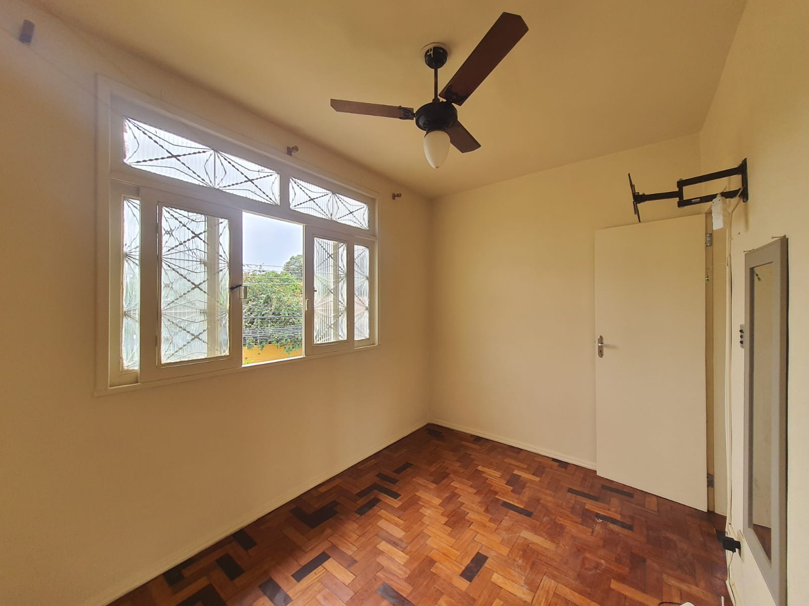 Apartamento 1 quarto – Rua Pinheiro Freire 37