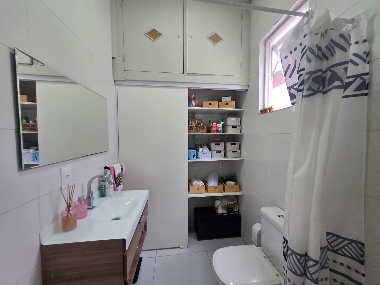 Ampla casa na Alambari Luz com Piscina e área gourmet