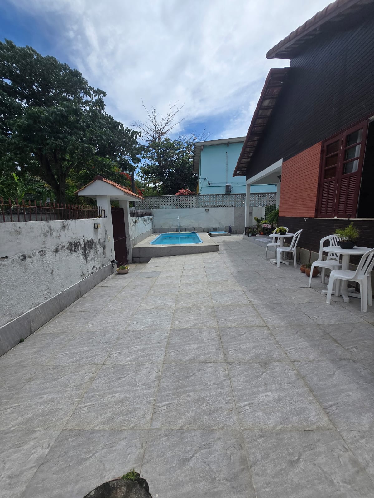 Ampla casa na Alambari Luz com Piscina e área gourmet