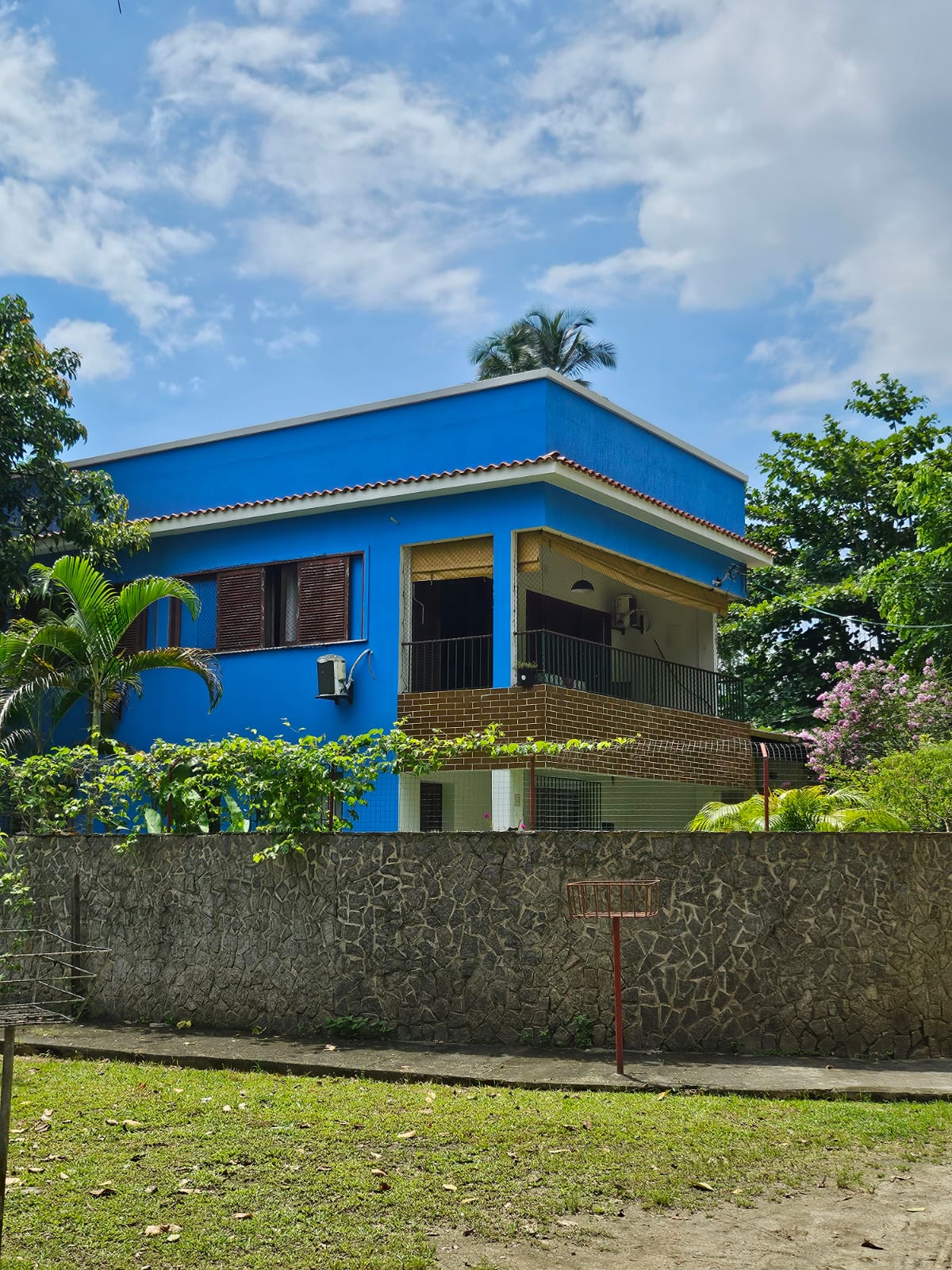 Porteira Fechada com piscina ! Casa Rua Luis de Andrade