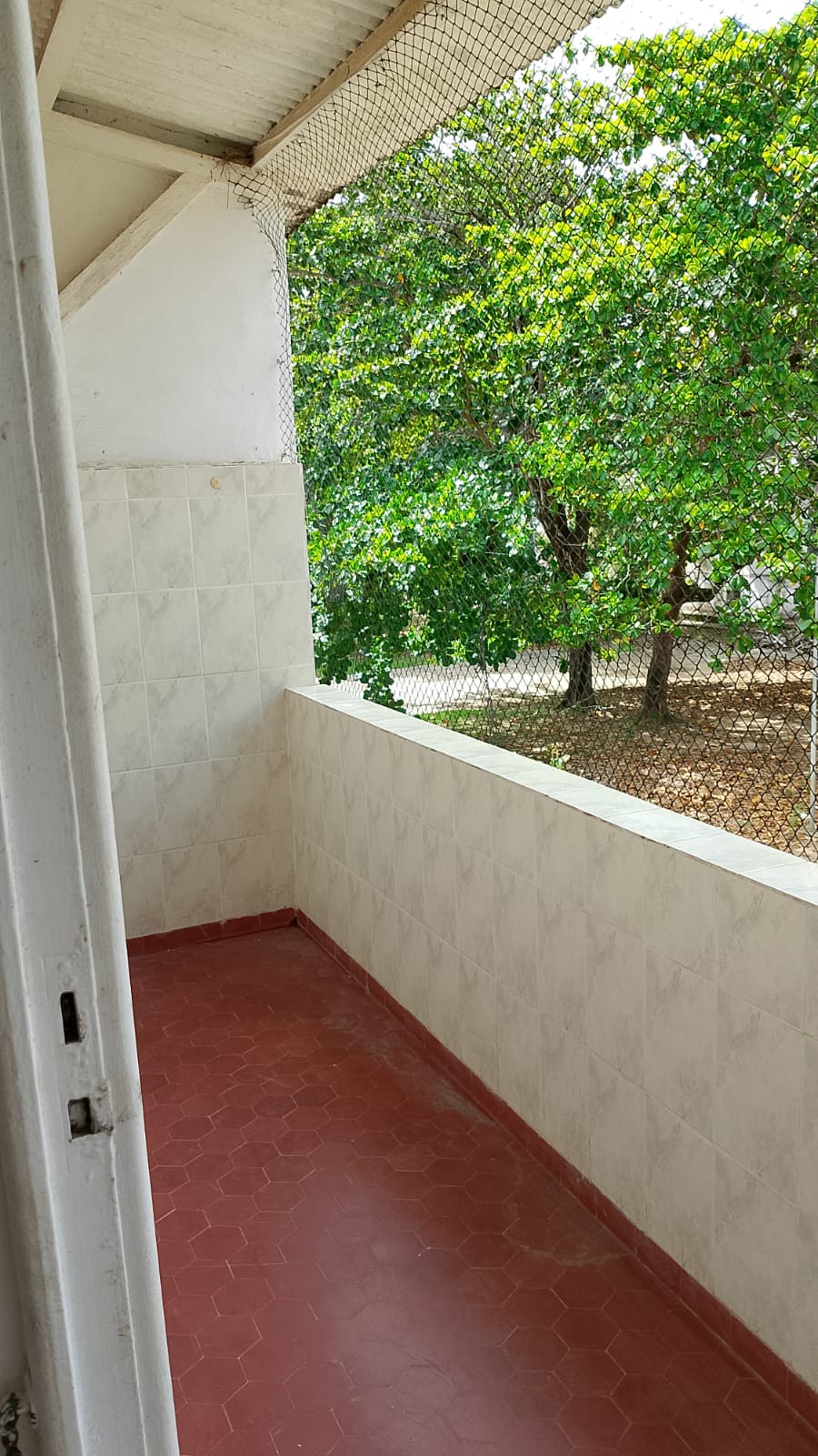 Lindo apartamento em condomínio fechado em Paquetá