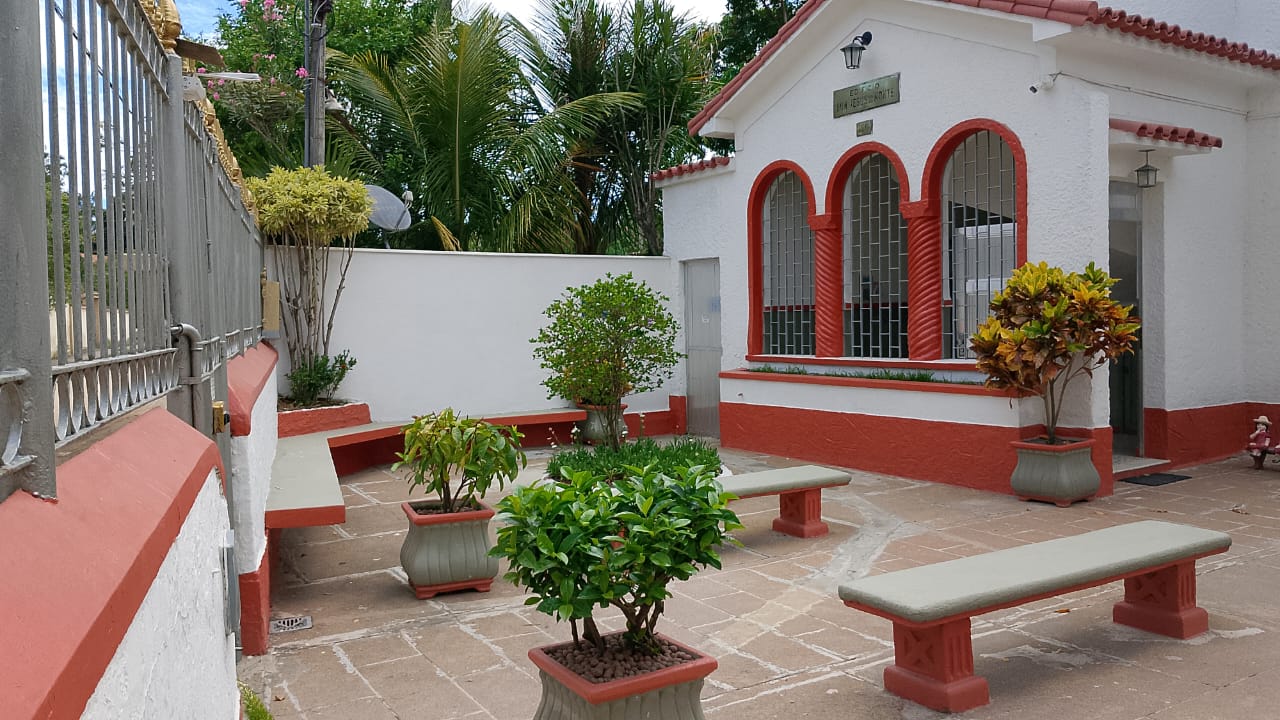 Lindo apartamento em condomínio fechado em Paquetá