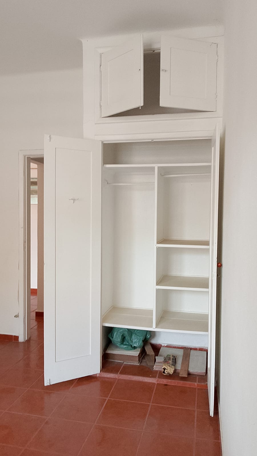 Lindo apartamento em condomínio fechado em Paquetá