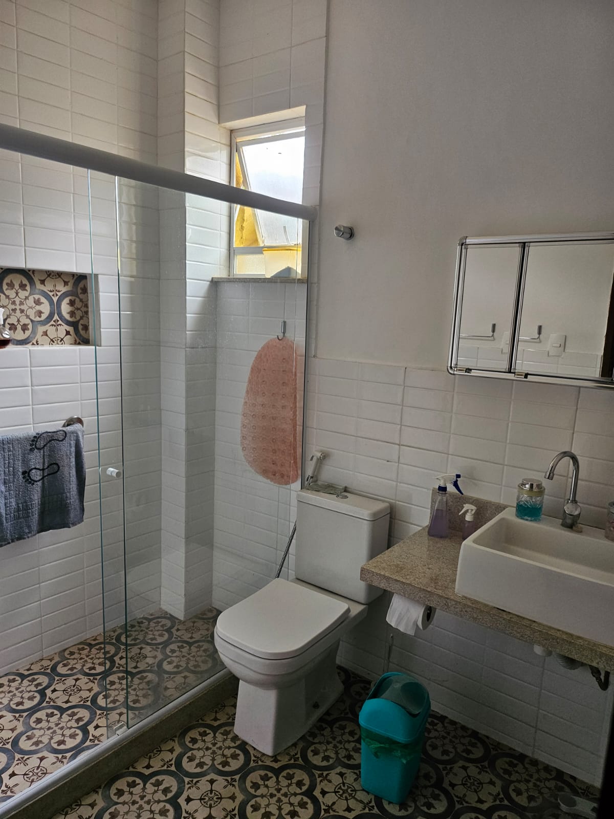 Porteira Fechada com piscina ! Casa Rua Luis de Andrade