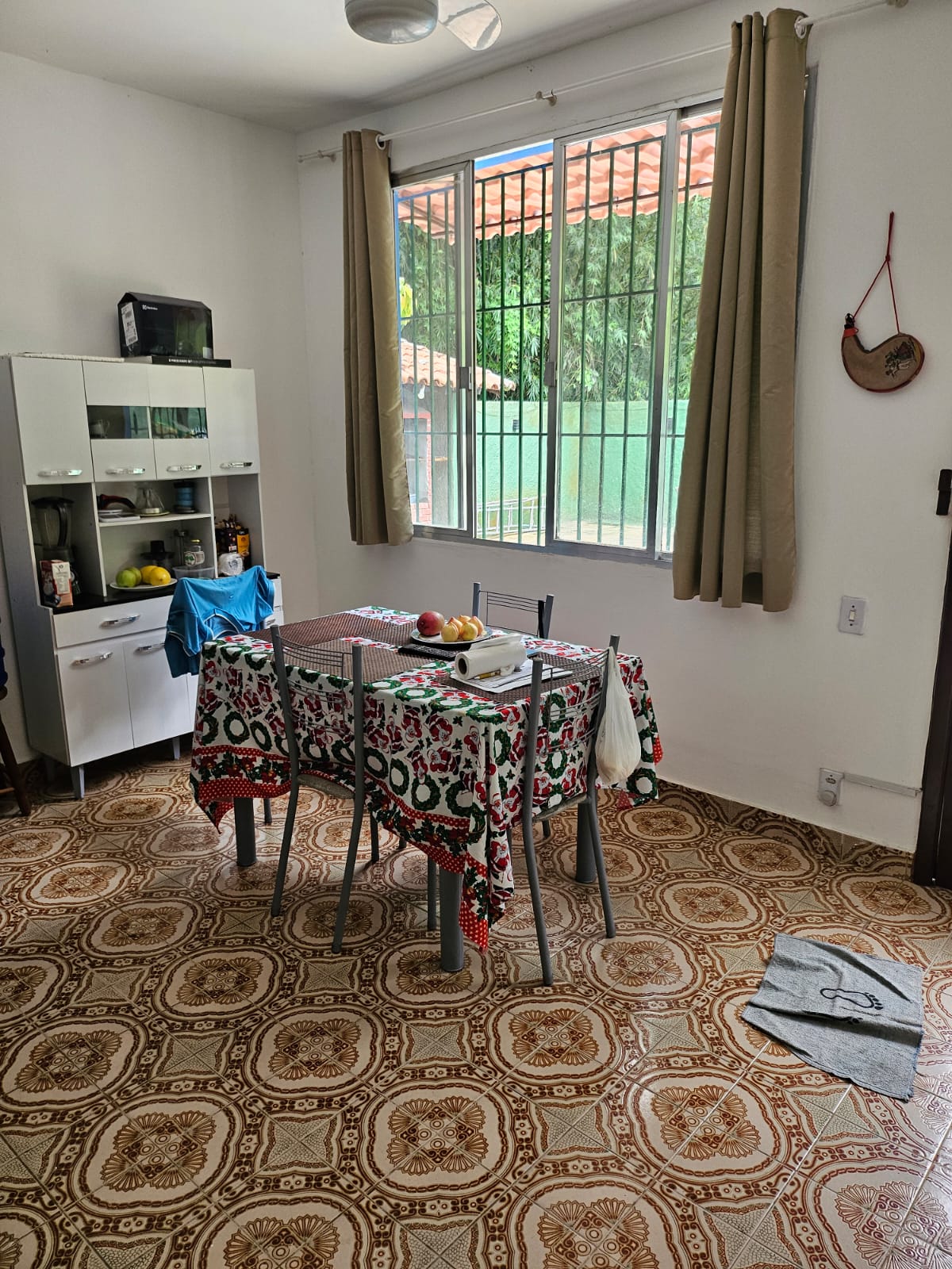 Porteira Fechada com piscina ! Casa Rua Luis de Andrade