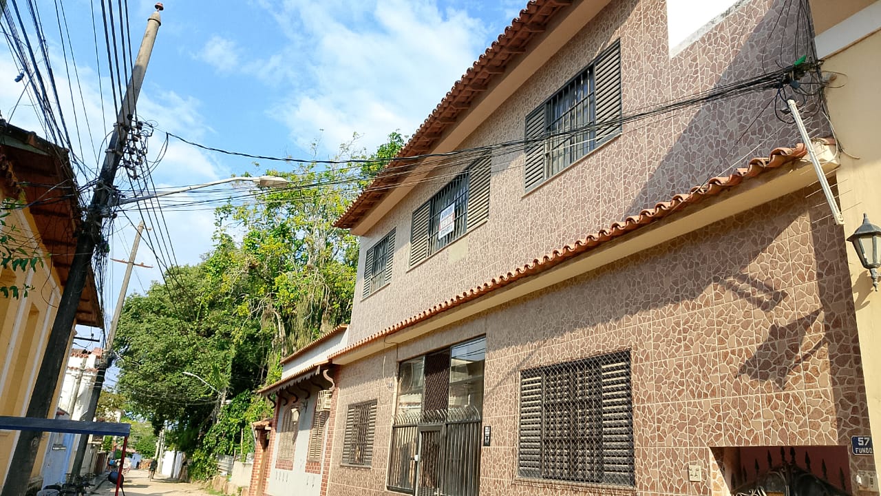 Lindo apartamento tipo casa na Dr Lacerda