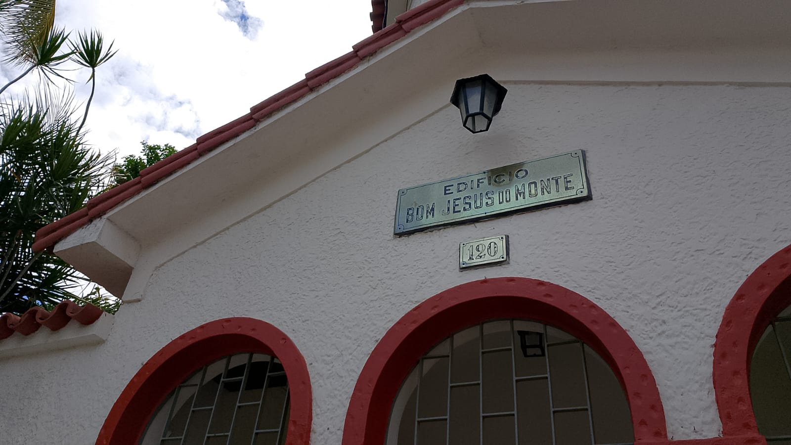 Lindo apartamento em condomínio fechado em Paquetá